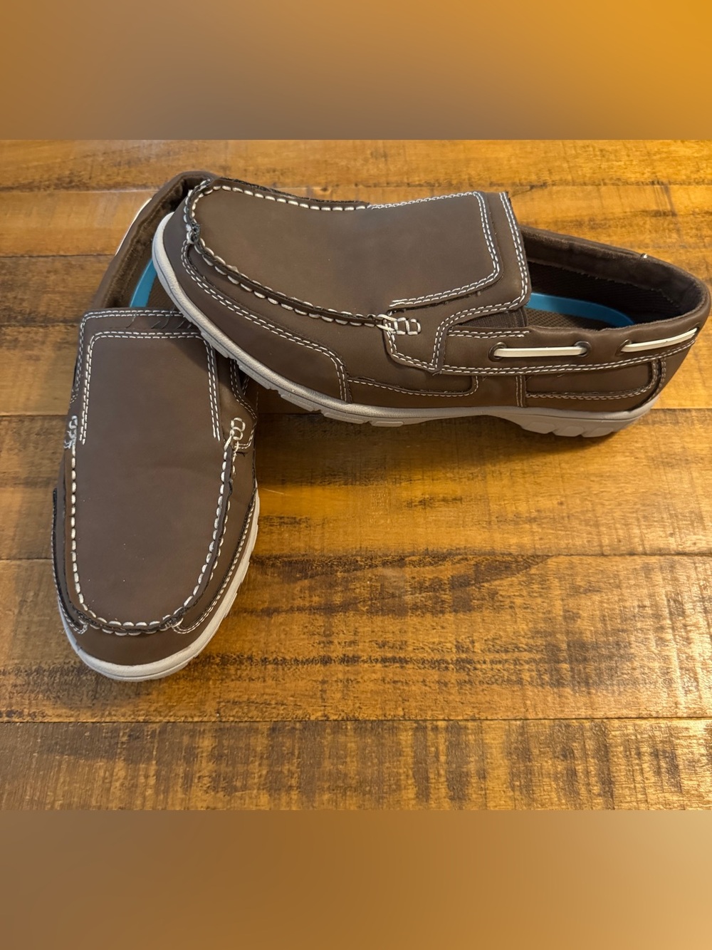 Men’s Thom McAn Brown Leather Slip-On Boat Shoes